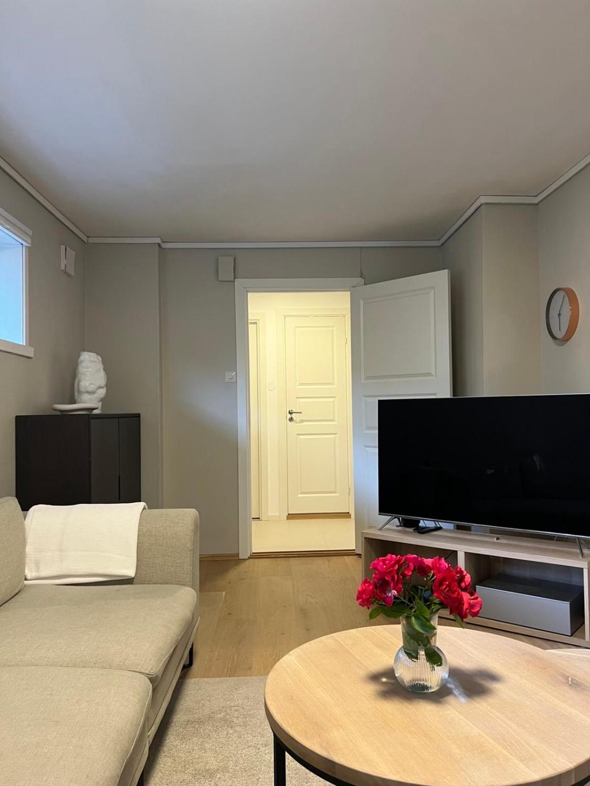 Beautiful And Cosy Apartment Кристиансанд Экстерьер фото